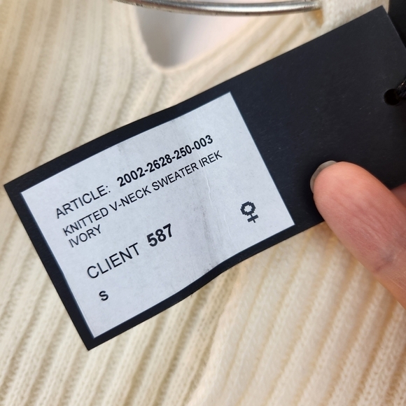 Ann Demeulemeester KNITTED V-NECK SWEATER IREK IVORY S XS BNWT - Picture 12 of 12